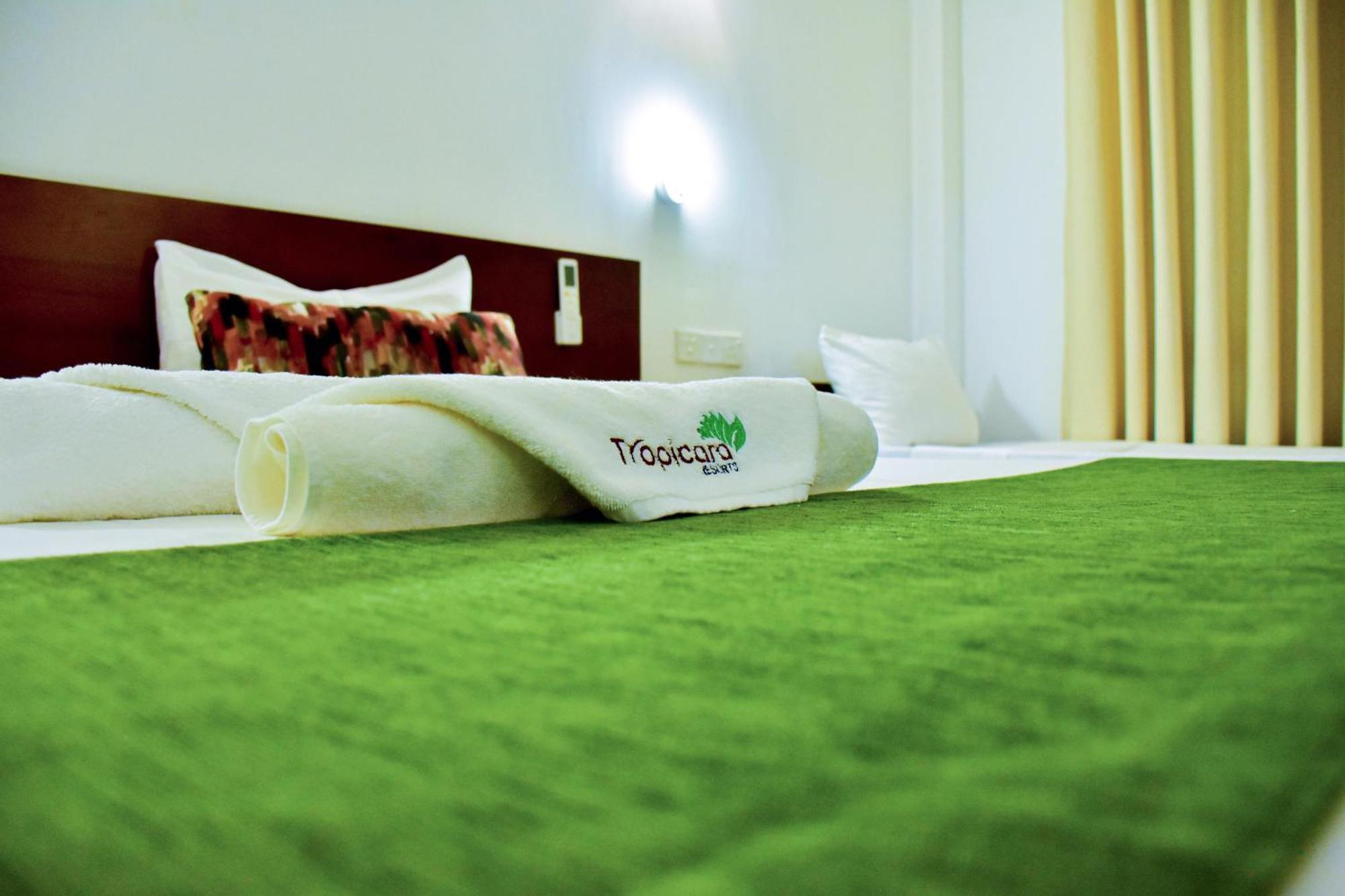 Tropicara Resort Sigiriya Buitenkant foto