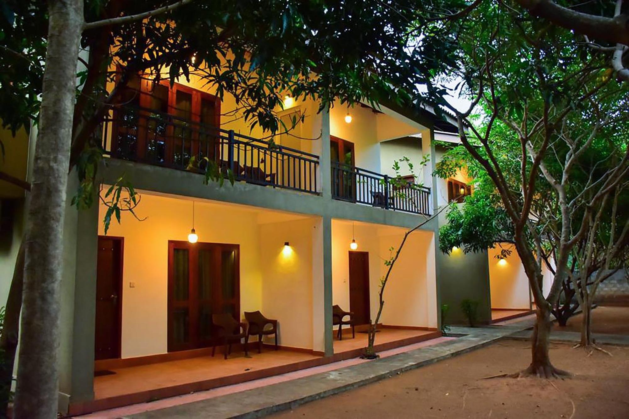 Tropicara Resort Sigiriya Buitenkant foto