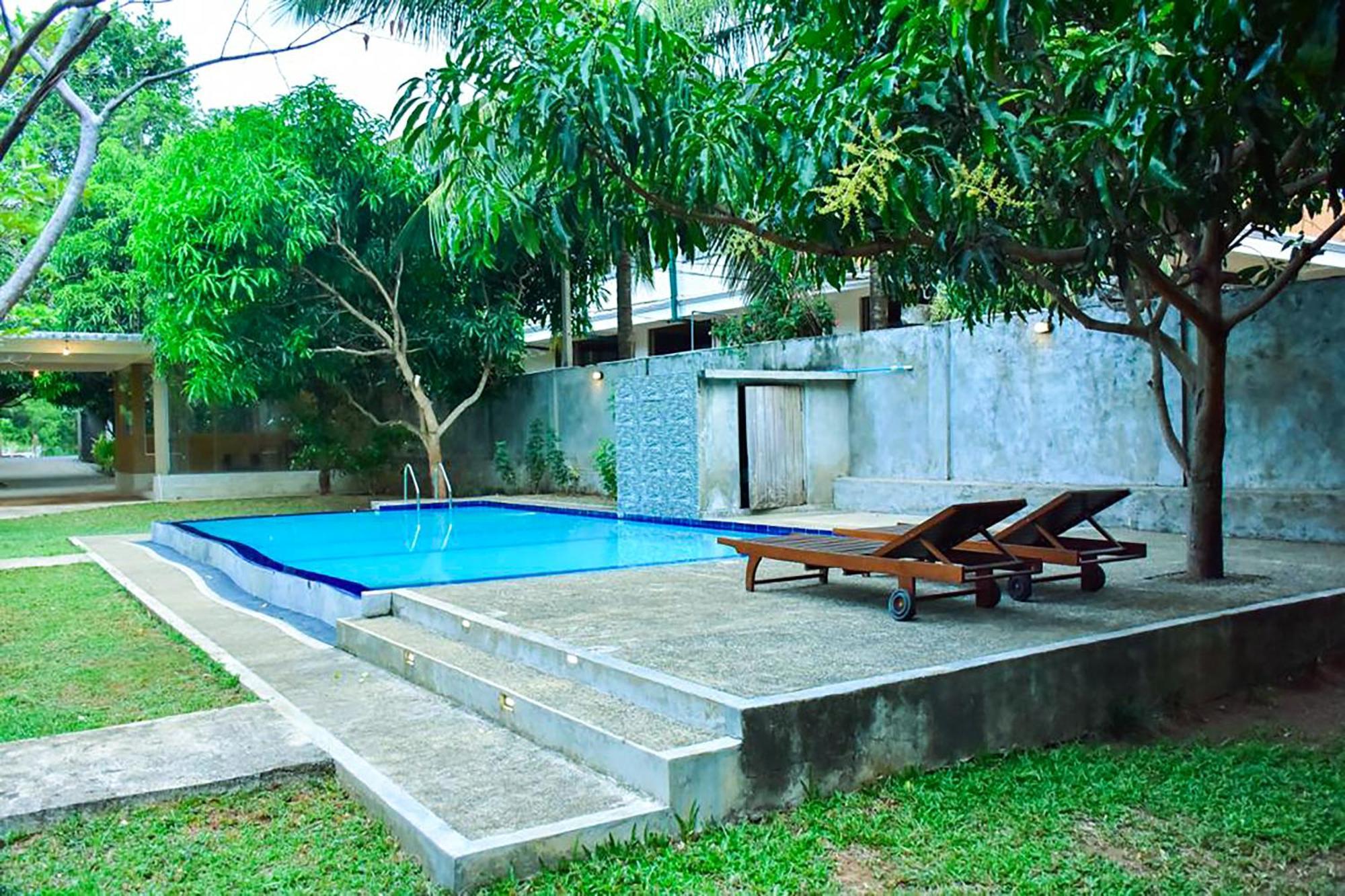 Tropicara Resort Sigiriya Buitenkant foto